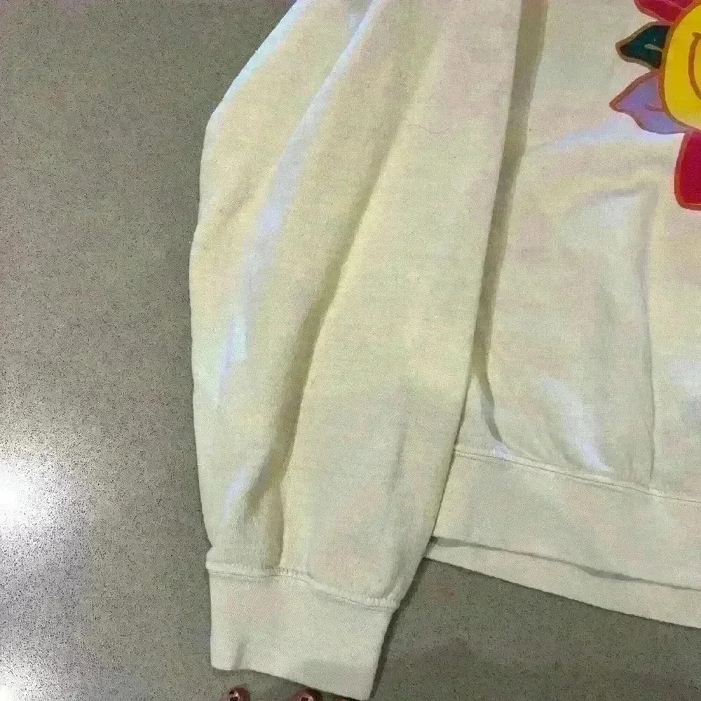 Urban outfitters BDG sweatshirt - Picture 2 of 10